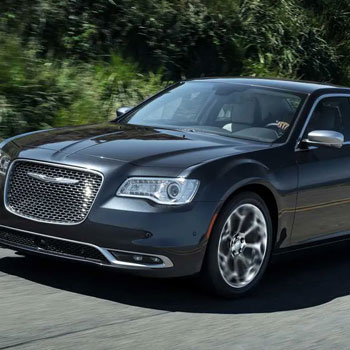 Chrysler-300-luxury-sedans-rental-services